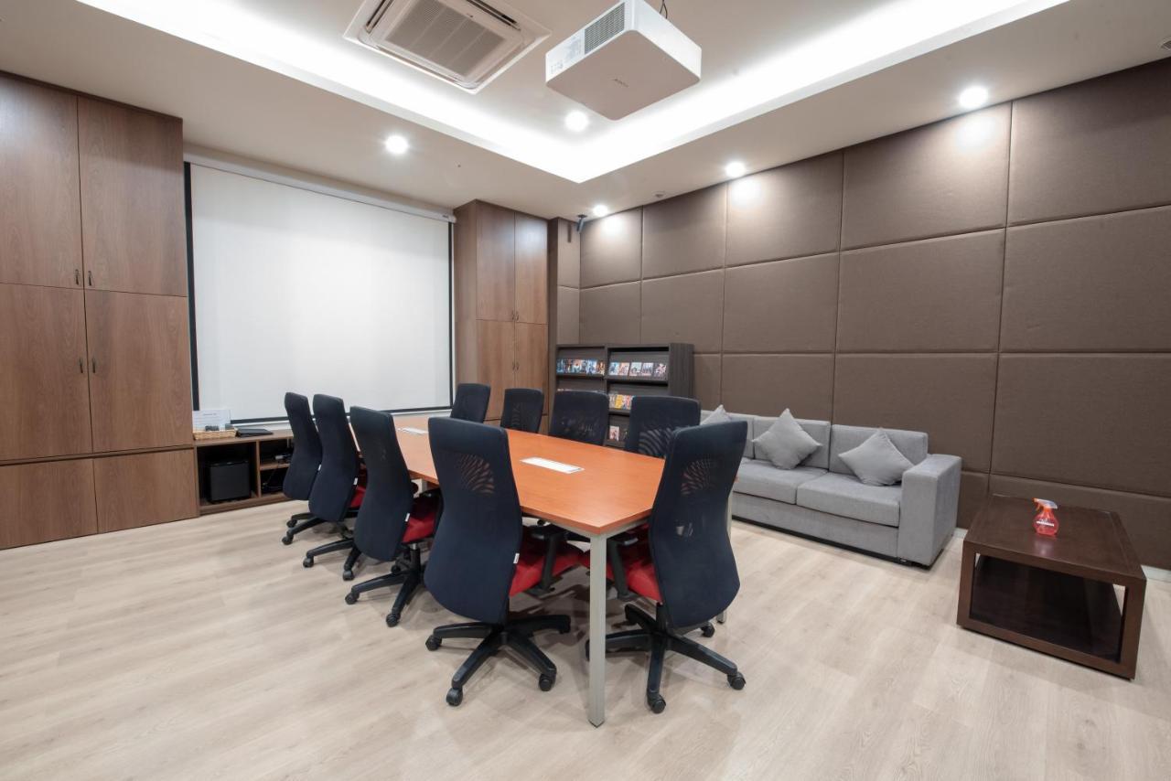 Granferte Phnom Penh Hotel Екстер'єр фото